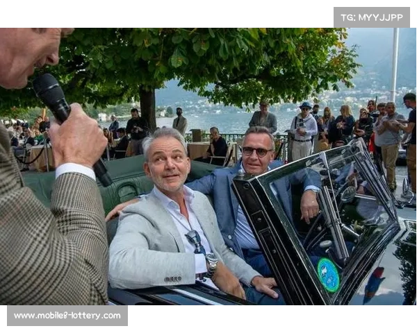 Columbia双总裁分管国际业务与主品牌